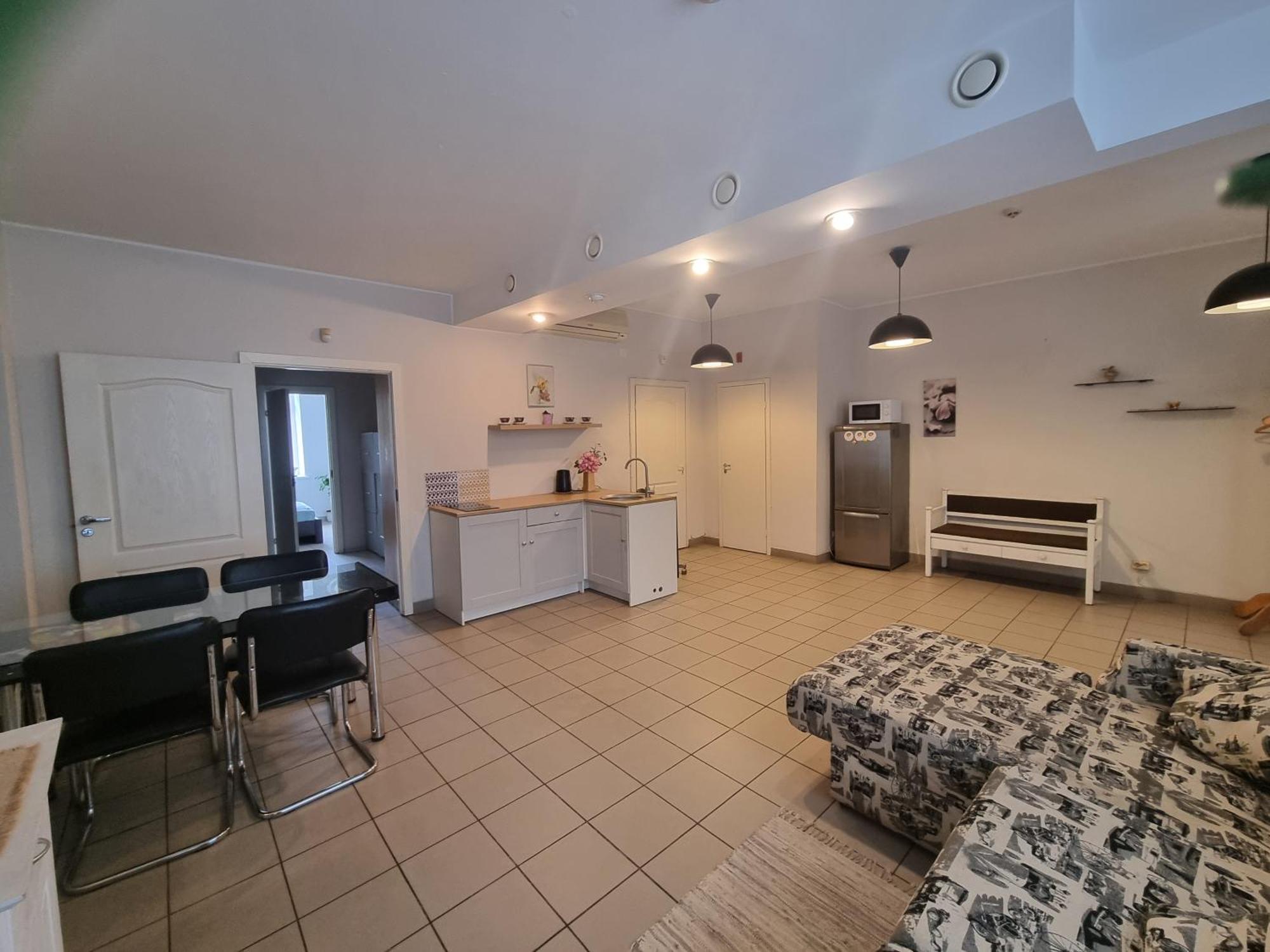 Camellia Studio Apartment & Parking Riga Eksteriør billede